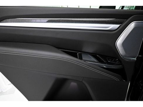 New 2026 Cadillac Escalade V image 11