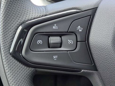 New 2026 Chevrolet Trax LS w/ LS Convenience Package FWD image 15