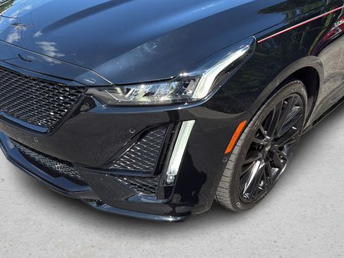 Certified 2022 Cadillac CT5 V w/ Premium Package AWD/4WD image 9