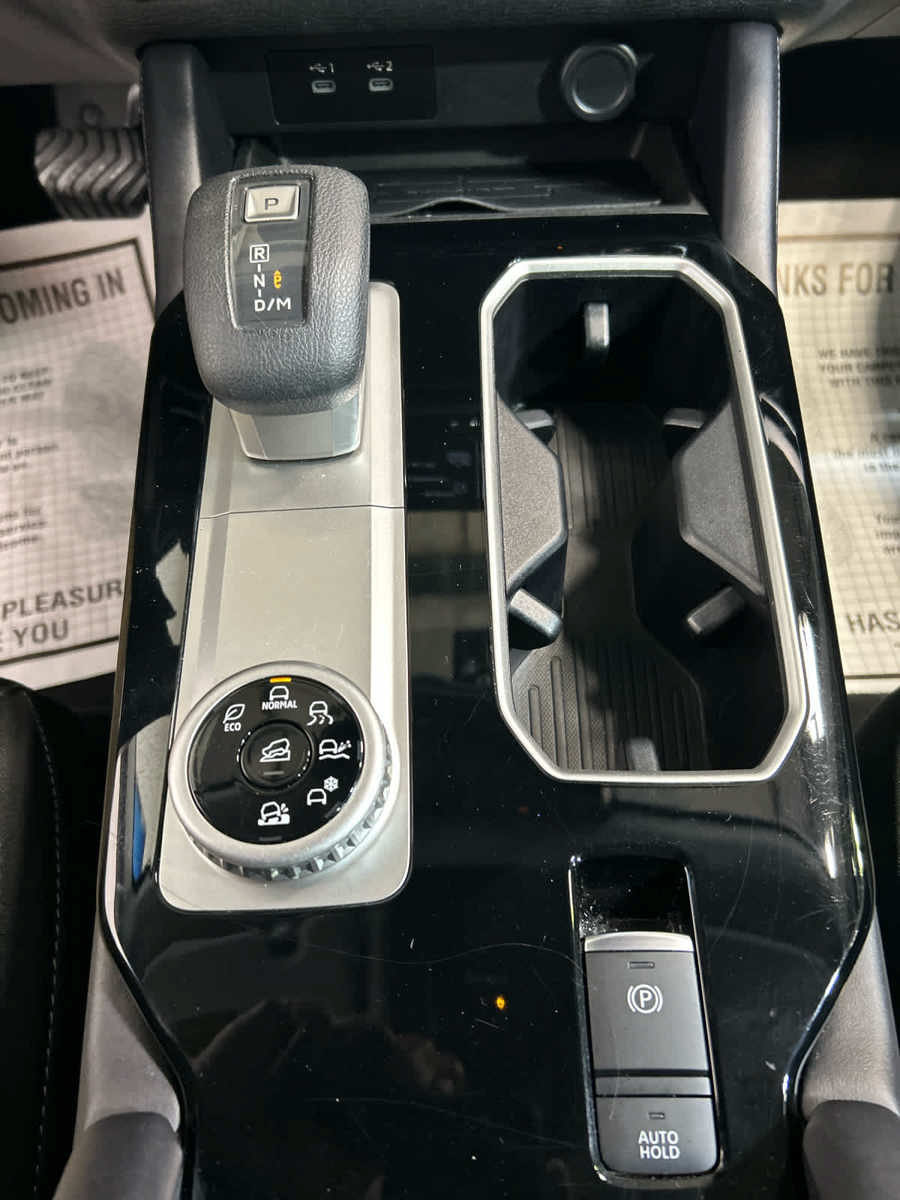 Used 2025 Mitsubishi Outlander ES AWD/4WD image 6