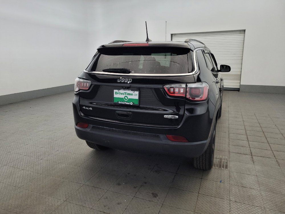 Used 2019 Jeep Compass Latitude w/ Popular Equipment Group AWD/4WD image 7