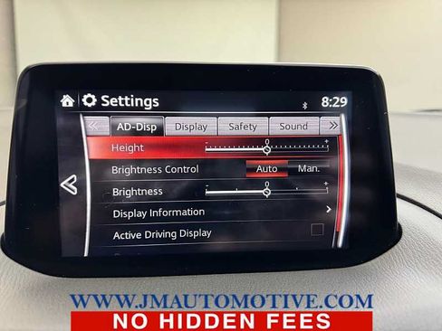 Used 2017 MAZDA MAZDA3 Grand Touring w/ Premium Equipment Package FWD image 28