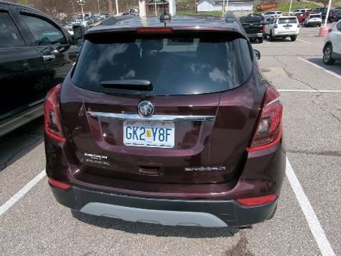 Used 2018 Buick Encore Preferred image 18