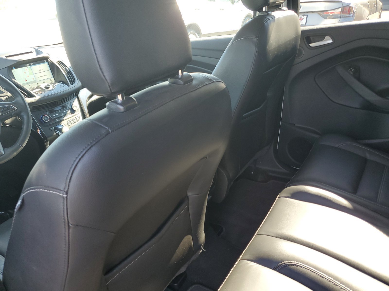 Used 2018 Ford Escape Titanium AWD/4WD image 14