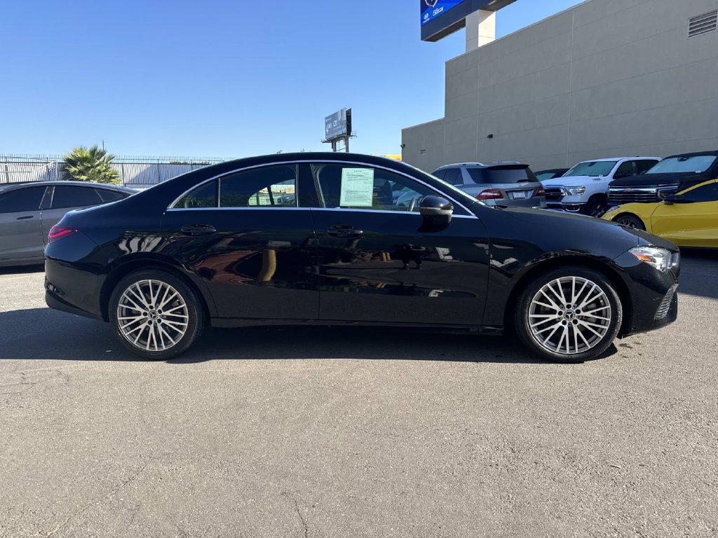 Used 2025 Mercedes-Benz CLA 250 4MATIC image 2