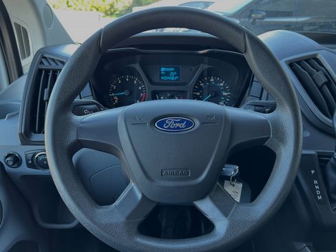 Used 2016 Ford Transit 350 XL image 27