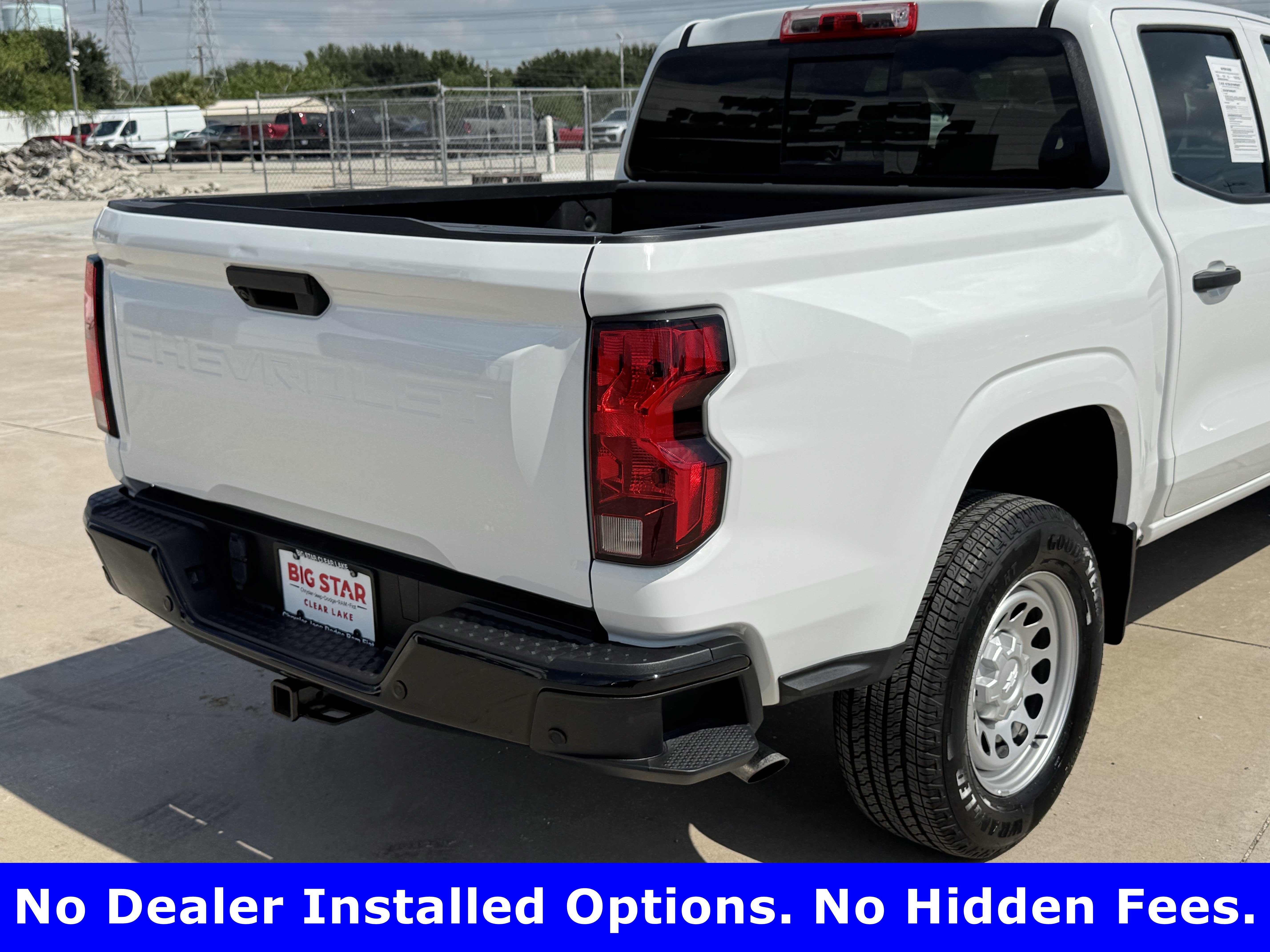 Used 2024 Chevrolet Colorado W/T w/ Safety Package RWD image 7