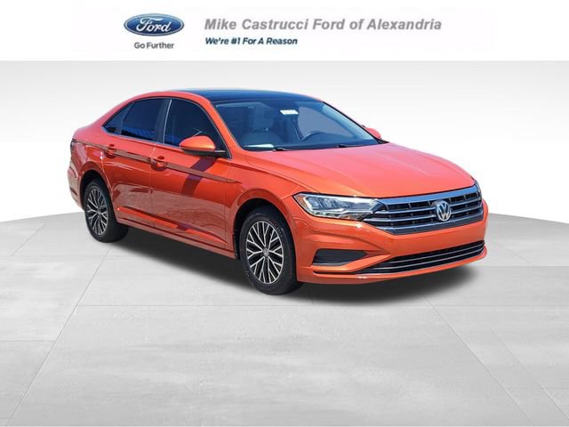 Used 2020 Volkswagen Jetta SE w/ SE Cold Weather Package FWD image 1