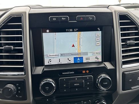 Used 2017 Ford F250 Lariat w/ FX4 Off-Road Package image 14