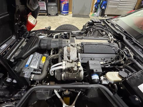 Used 1993 Chevrolet Corvette Convertible image 30