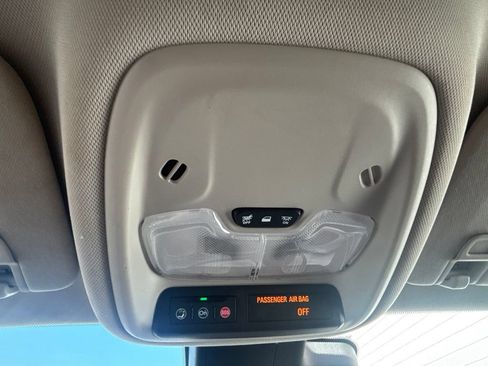 Used 2021 Buick Encore GX Preferred FWD image 16