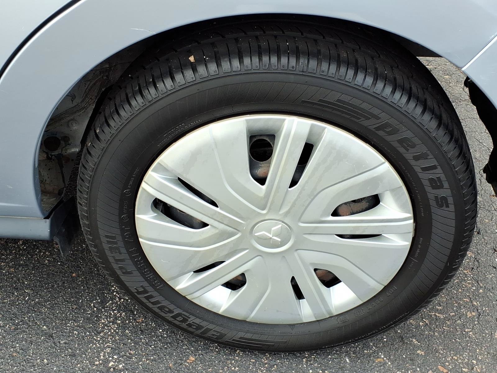 Used 2018 Mitsubishi Mirage ES FWD image 5
