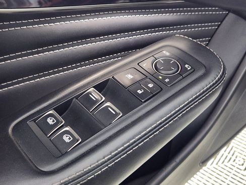 Used 2018 Lexus LS 500 AWD w/ Executive Package image 16