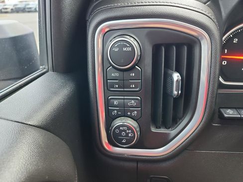 Used 2021 Chevrolet Silverado 2500 LTZ w/ LTZ Premium Package image 23