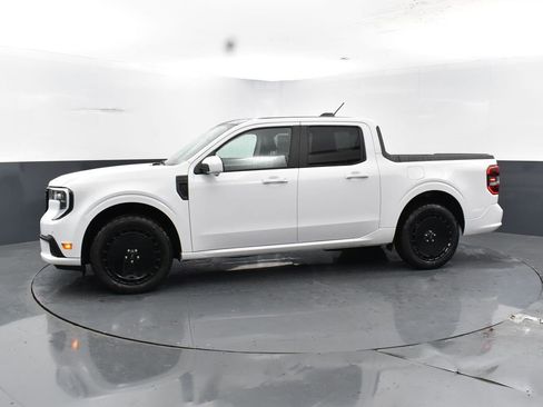 New 2025 Ford Maverick Lobo image 9