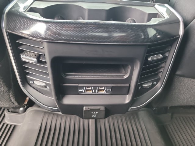 Used 2022 RAM 3500 Laramie w/ Night Edition AWD/4WD image 17