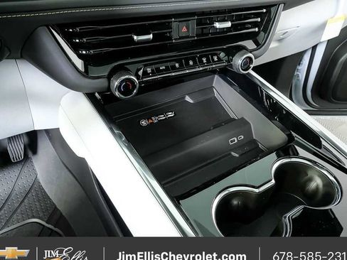 New 2026 Chevrolet Tahoe Premier image 18