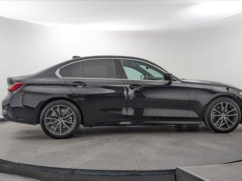 Used 2020 BMW 330i Sedan w/ Convenience Package RWD image 9