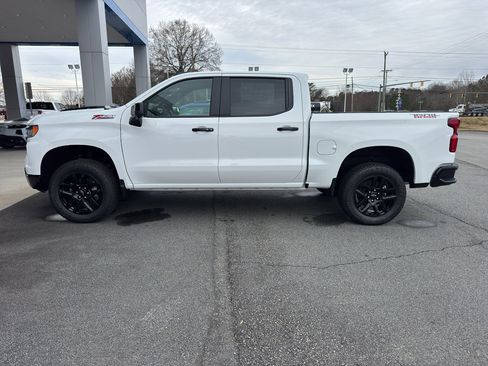 New 2026 Chevrolet Silverado 1500 LT Trail Boss w/ Safety Package image 3