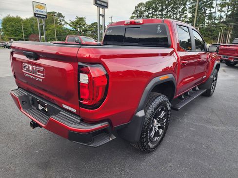 Used 2024 GMC Canyon Elevation w/ Convenience Package image 3