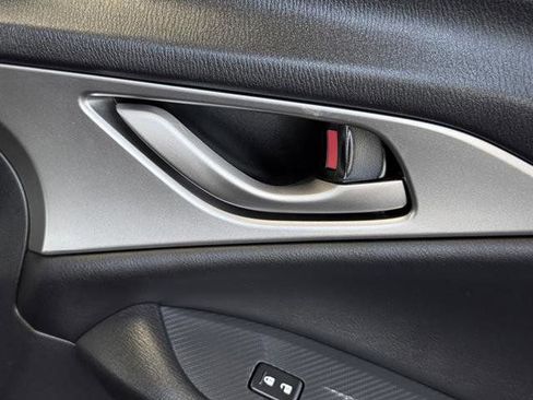 Used 2021 MAZDA CX-3 Sport image 29