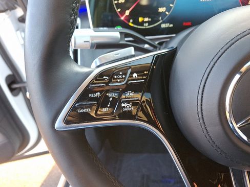 Certified 2022 Mercedes-Benz S 500 4MATIC image 21