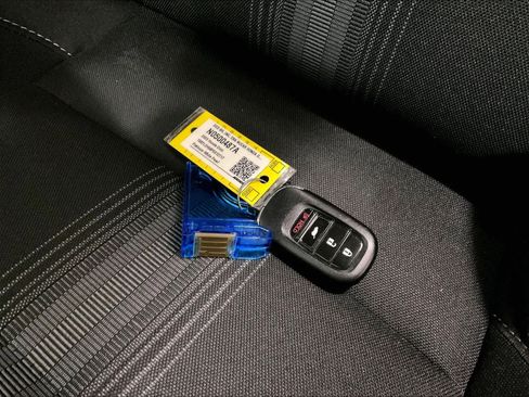 Used 2023 Honda Civic LX image 28