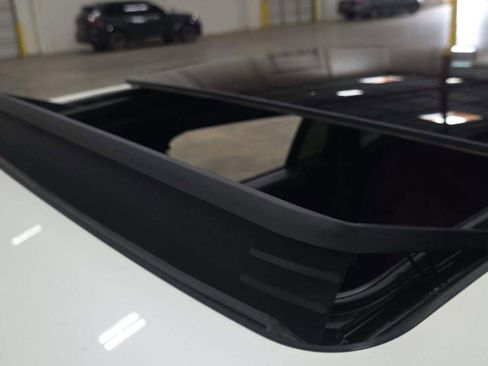 Used 2021 BMW X6 M50i AWD/4WD image 24