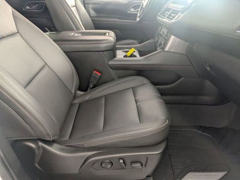 Used 2023 Chevrolet Tahoe RST image 34