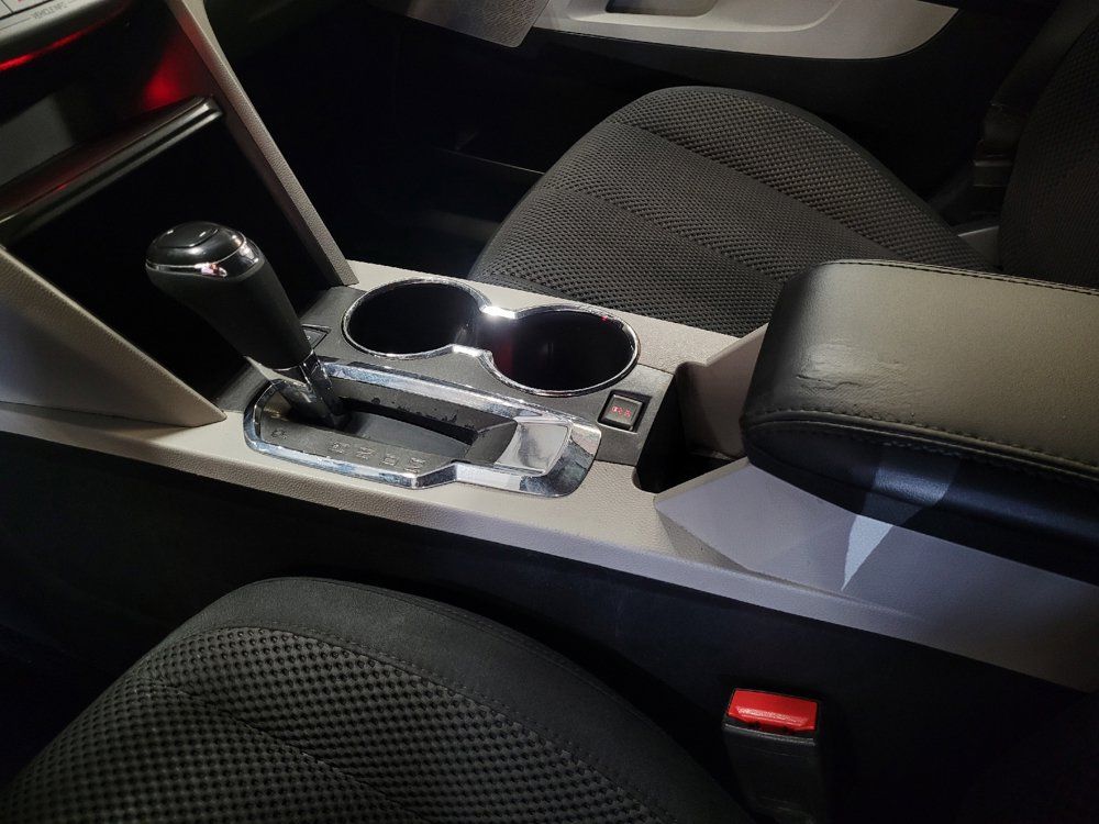 Used 2017 GMC Terrain SLE FWD image 26