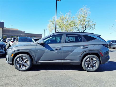 New 2026 Hyundai Tucson SEL image 3