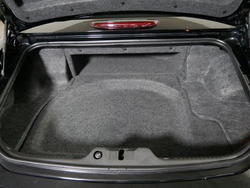 Used 2002 Ford Thunderbird RWD image 18