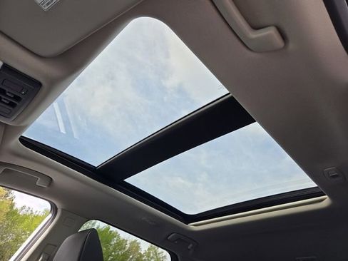 New 2026 Nissan Rogue SV image 14