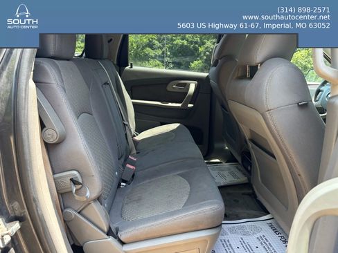 Used 2012 Chevrolet Traverse LS image 12