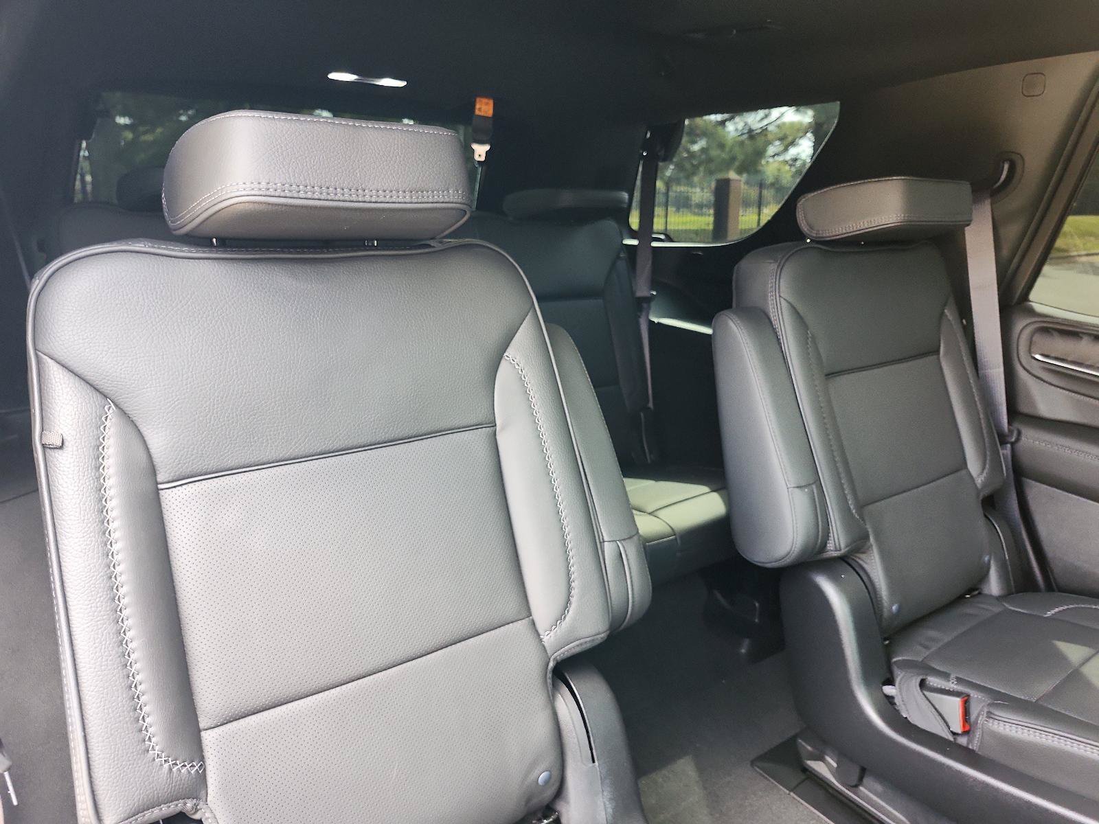 Used 2024 GMC Yukon Denali AWD/4WD image 10