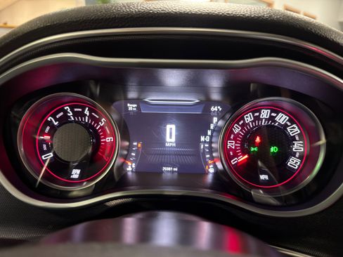 Used 2018 Dodge Challenger GT image 35