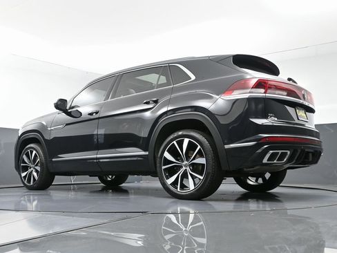 Used 2024 Volkswagen Atlas Cross Sport SEL Premium R-Line image 53