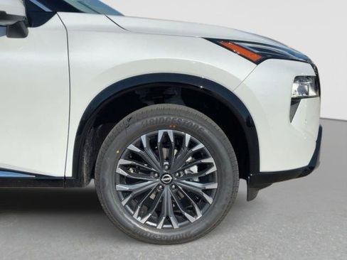 New 2026 Nissan Rogue Platinum w/ Platinum Premium Package AWD/4WD image 11