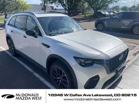 Used 2025 MAZDA CX-70 Plug-In Hybrid w/ Premium Plus AWD/4WD image 4