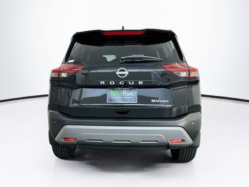 Used 2023 Nissan Rogue SV AWD/4WD image 7