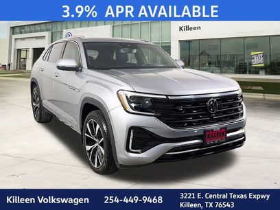 New 2026 Volkswagen Atlas Cross Sport SEL Premium R-Line