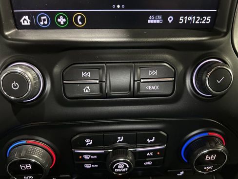 Used 2021 Chevrolet Silverado 1500 LT Trail Boss image 26