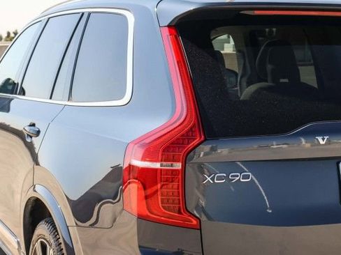 Used 2023 Volvo XC90 T8 Plus w/ Protection Package Premier image 8