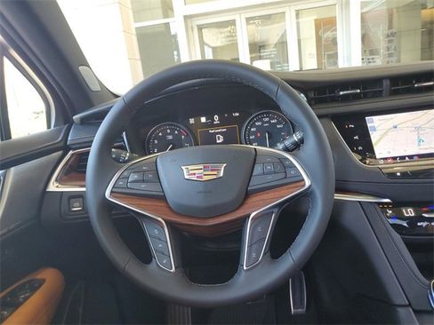 New 2025 Cadillac XT5 Premium Luxury w/ Technology Package image 10