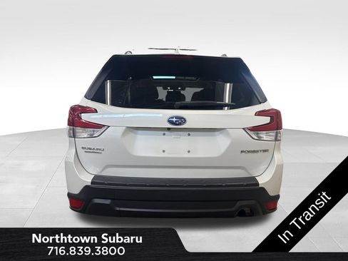 Used 2020 Subaru Forester Premium AWD/4WD image 27