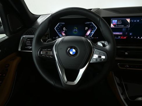 New 2026 BMW X5 xDrive40i w/ Premium Package image 18