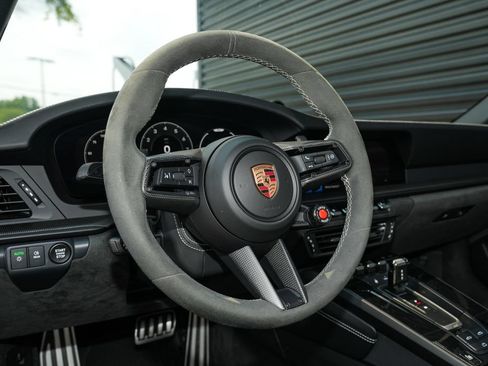 Used 2026 Porsche 911 Carrera GTS RWD image 11