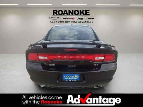 Used 2014 Dodge Charger R/T image 9