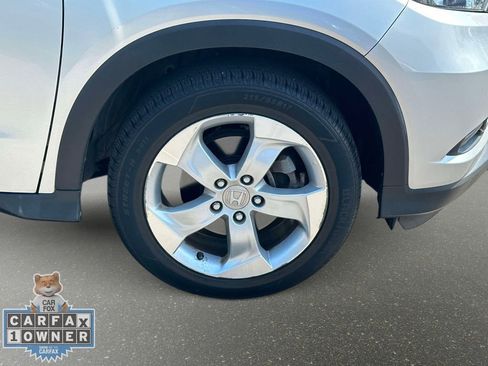Used 2016 Honda HR-V EX image 10