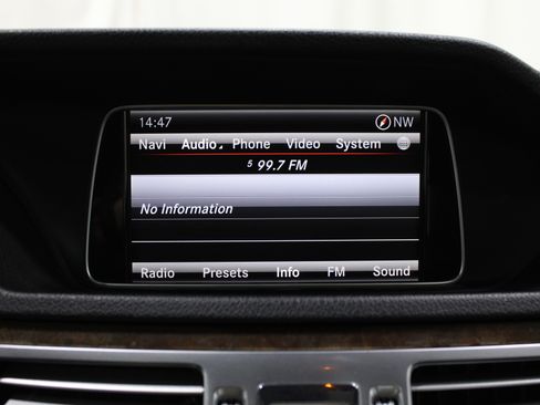 Used 2015 Mercedes-Benz E 350 4MATIC Sedan image 13